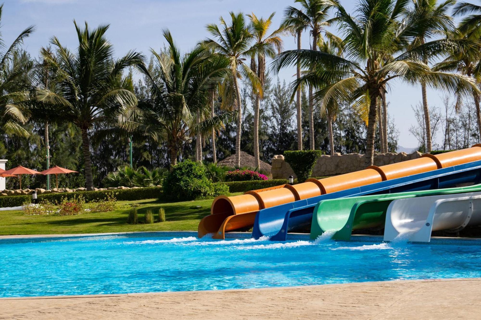 Fanar & Residences Rezort 5*